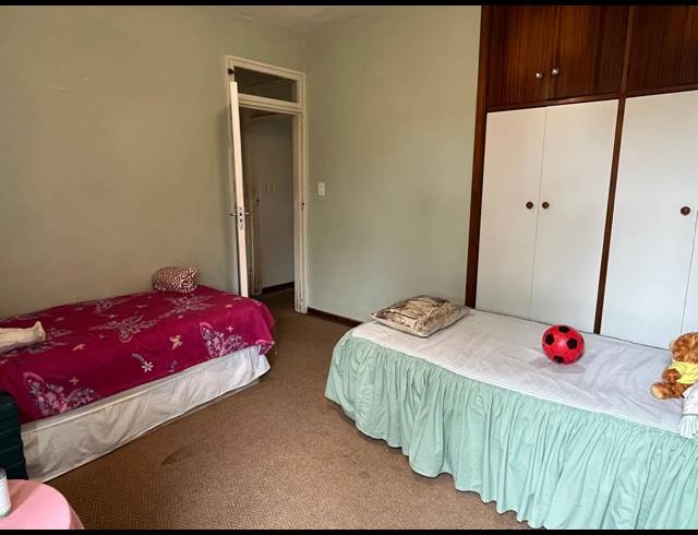 2 BEDROOM APARTMENT FOR SALE IN PINETOWN CENTRAL